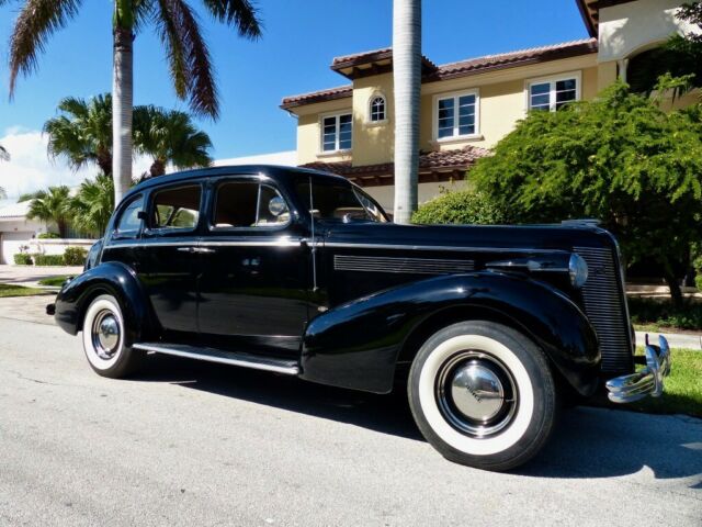 Buick Series 80 1937 image number 12