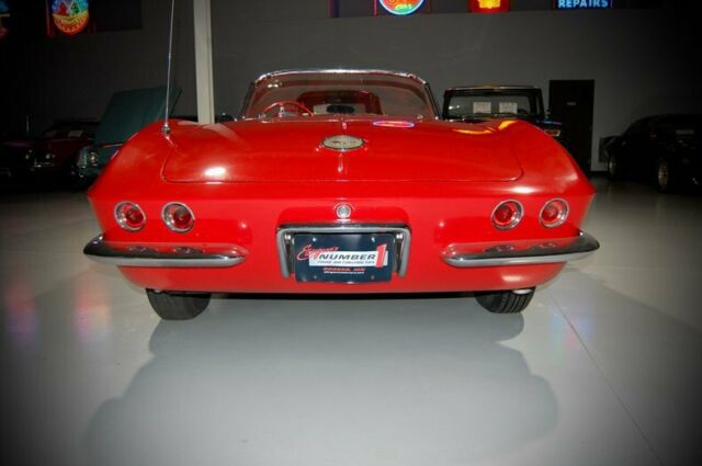 Chevrolet Corvette 1962 image number 47