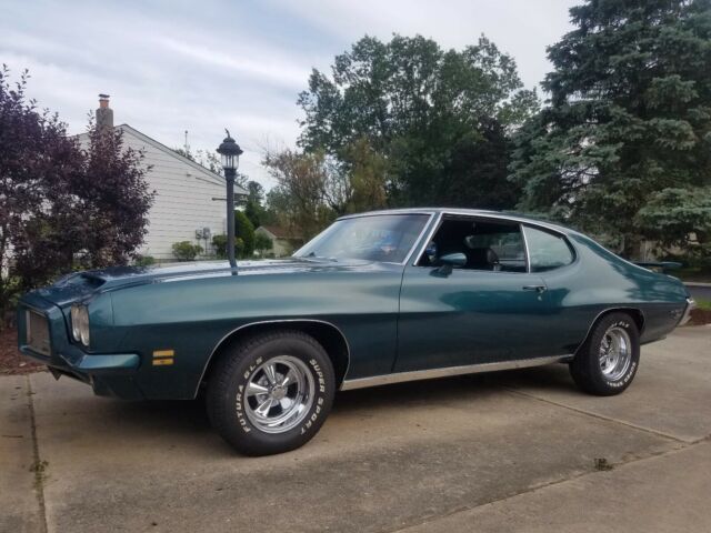 Pontiac LeMans 1971 image number 0