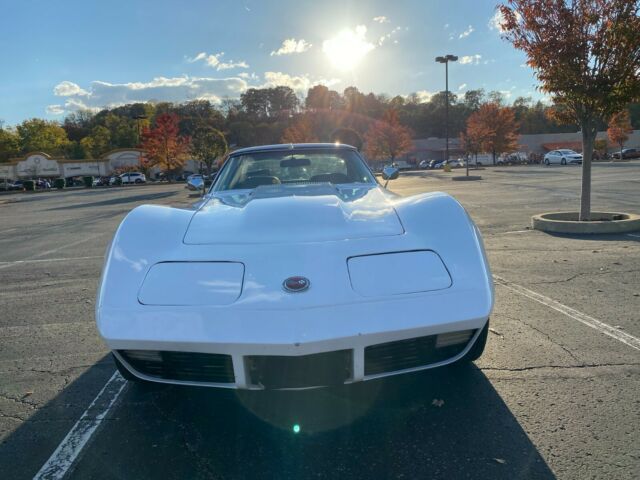 Chevrolet Corvette 1974 image number 27