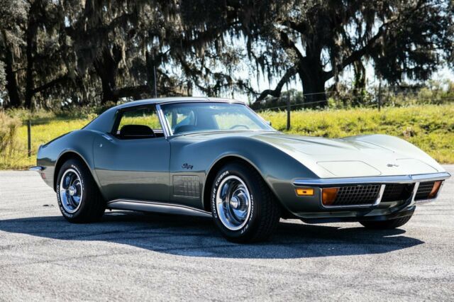 Chevrolet Corvette 1972 image number 28