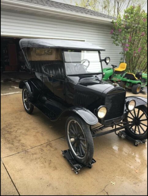 Ford Model T 1924 image number 14