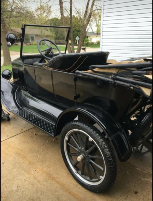 Ford Model T 1924 image number 17