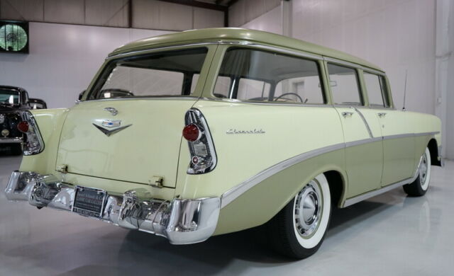 Chevrolet Townsman 1956 image number 36