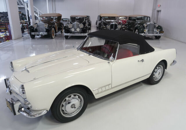 Alfa Romeo Spider 1959 image number 17