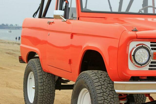 Ford Bronco 1973 image number 14