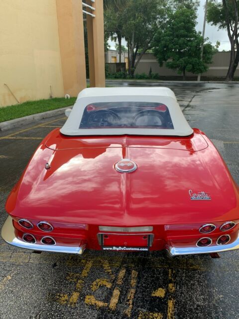 Chevrolet Corvette 1967 image number 14