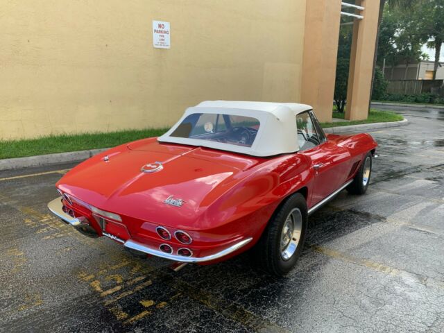 Chevrolet Corvette 1967 image number 29