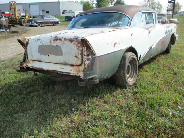 Buick Century 1955 image number 29