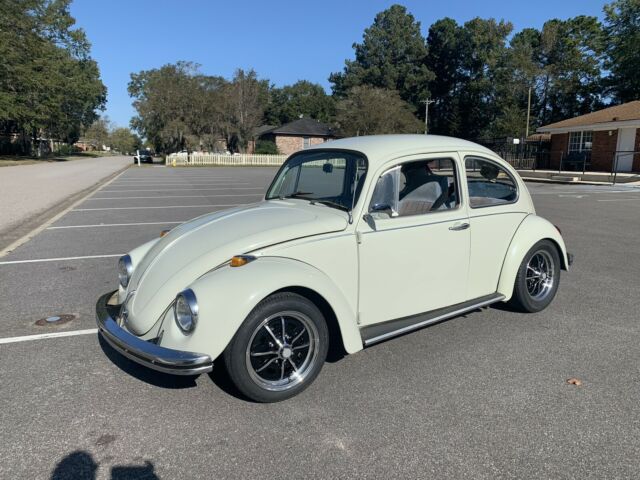 Volkswagen Beetle (Pre-1980) 1969 image number 0