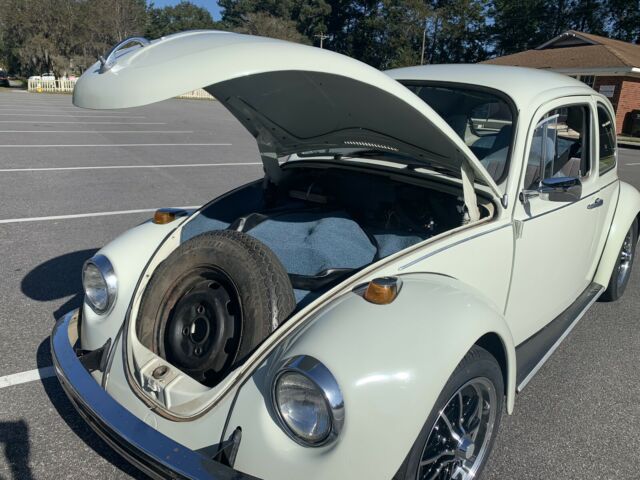 Volkswagen Beetle (Pre-1980) 1969 image number 25