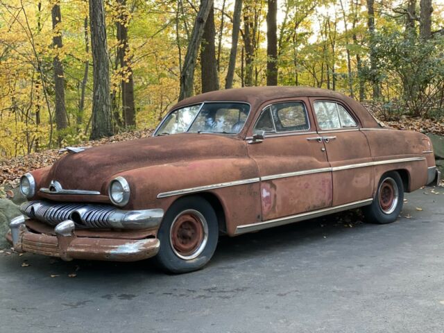 Mercury Sedan 1951 image number 1