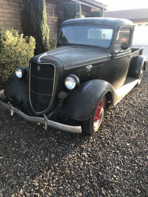 Ford Pickup 1935 image number 0