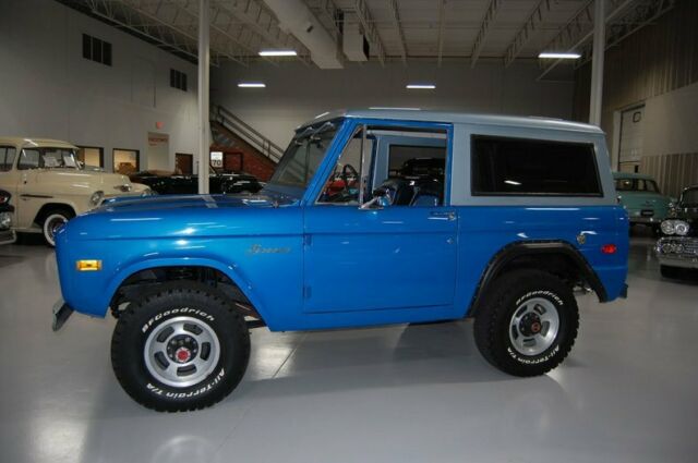 Ford Bronco 1974 image number 4