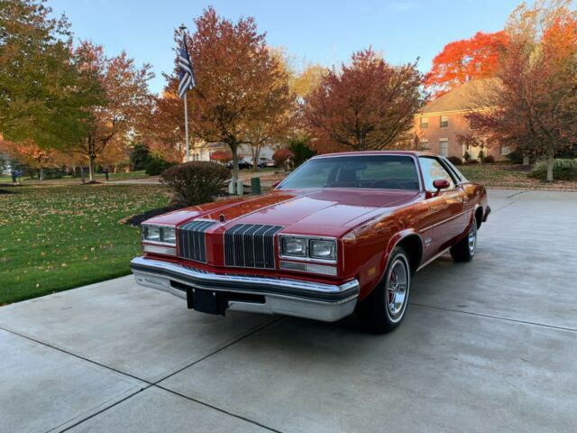 Oldsmobile Cutlass 1977 image number 16