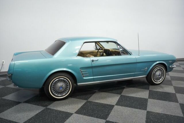 Ford Mustang 1966 image number 14