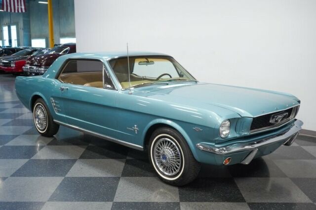 Ford Mustang 1966 image number 17