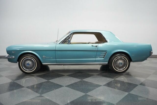 Ford Mustang 1966 image number 2