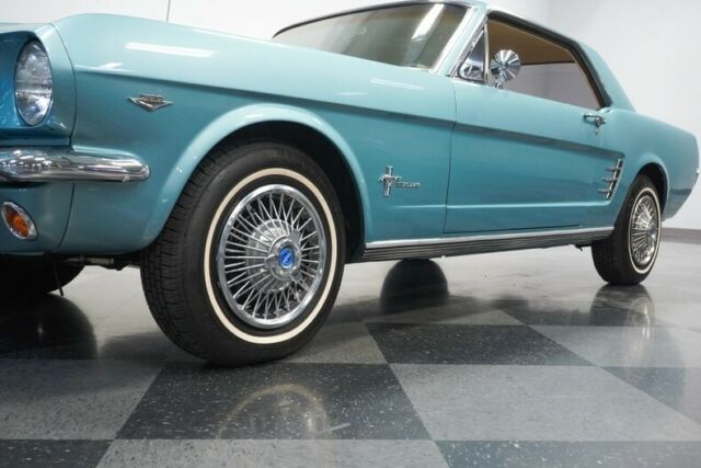 Ford Mustang 1966 image number 23