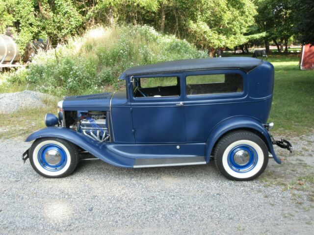 Ford Model A 1930 image number 0