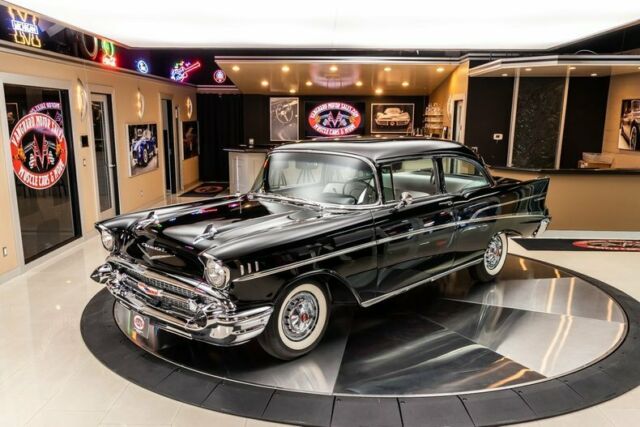 Chevrolet Bel Air/150/210 1957 image number 28