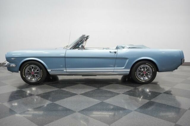 Ford Mustang 1966 image number 26