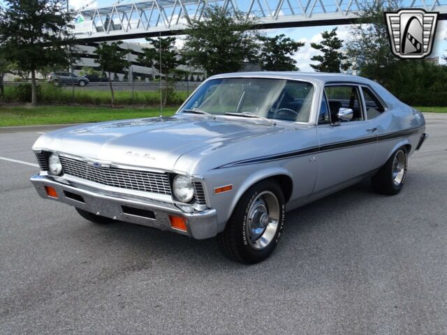 Chevrolet Nova 1972 image number 13