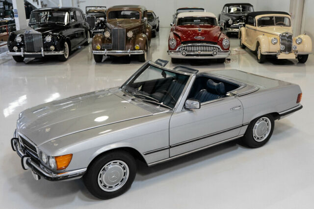 Mercedes-Benz 300-Series 1972 image number 2