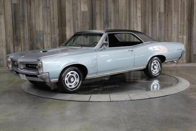 Pontiac GTO 1966 image number 0