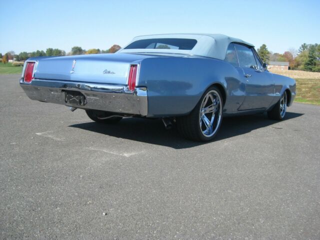 Oldsmobile Cutlass 1966 image number 22