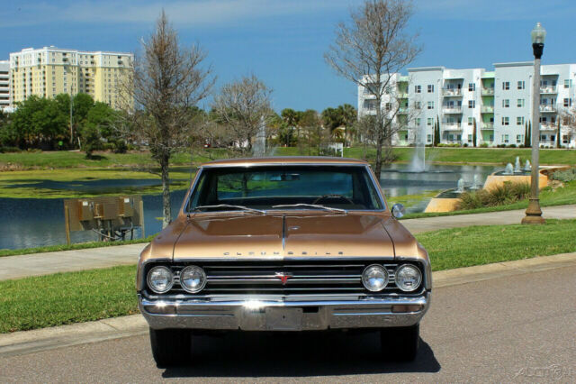 Oldsmobile Cutlass 1964 image number 7