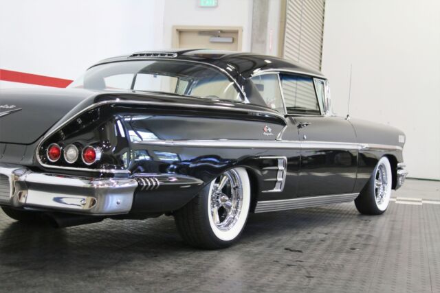 Chevrolet Impala 1958 image number 13