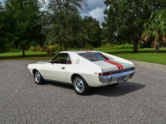 AMC AMX 1968 image number 2