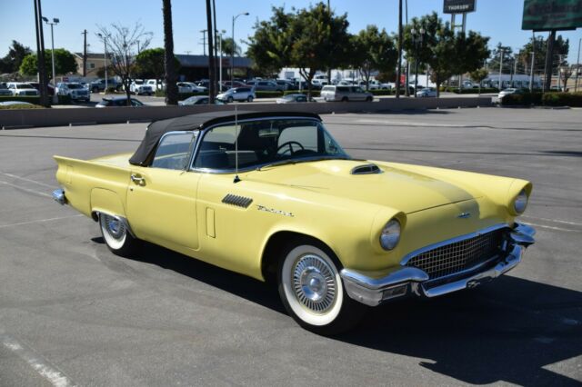 Ford Thunderbird 1957 image number 12