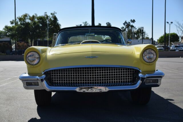 Ford Thunderbird 1957 image number 35