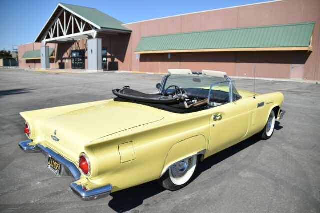 Ford Thunderbird 1957 image number 44