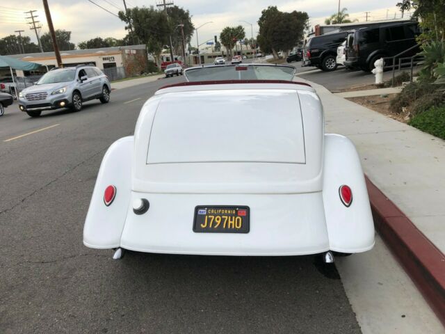 Ford Roadster 1933 image number 18