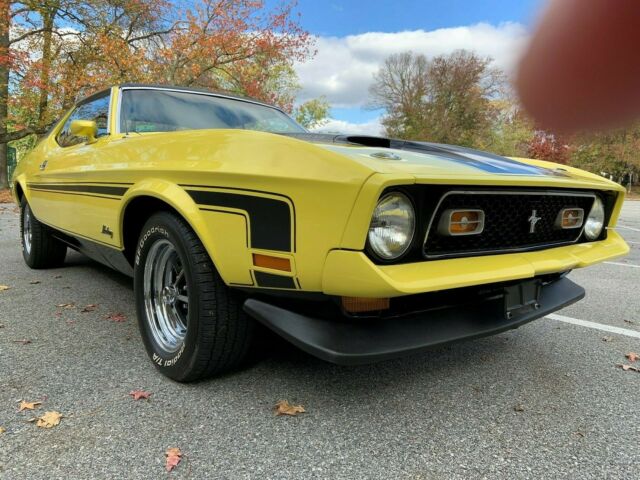 Ford Mustang 1971 image number 28