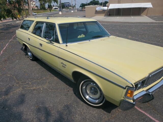 AMC ambassador station wagon 1971 image number 1