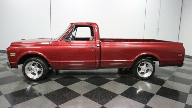 Chevrolet C-10 1970 image number 2