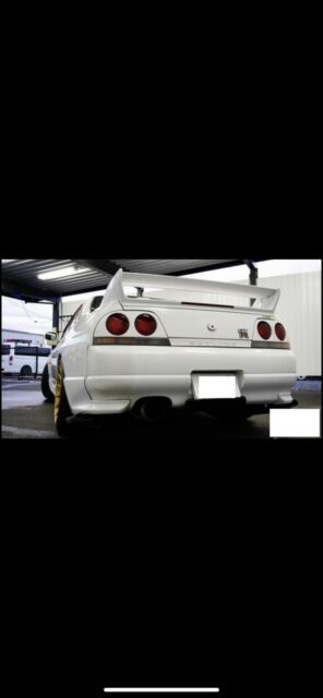 Nissan Skyline R33 GT-R V-Spec Series 2 1966 image number 28