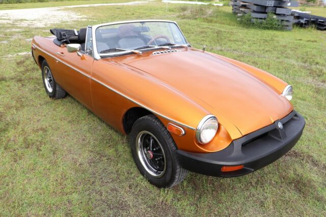 MG MGB 1979 image number 21