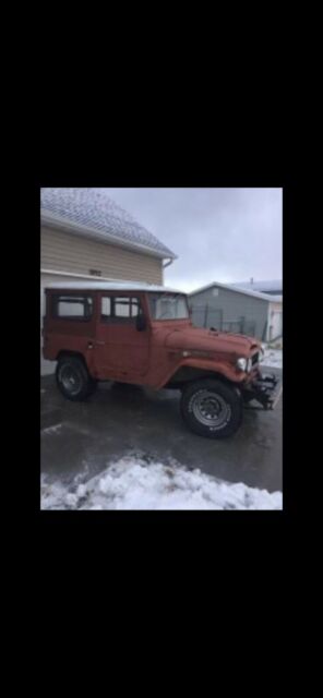 Toyota Land Cruiser Wagon 1968 image number 12