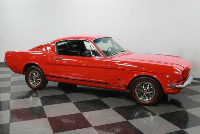 Ford Mustang 1965 image number 16