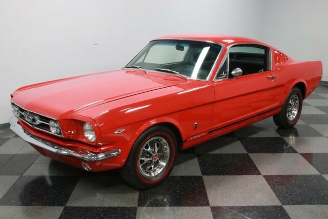 Ford Mustang 1965 image number 29