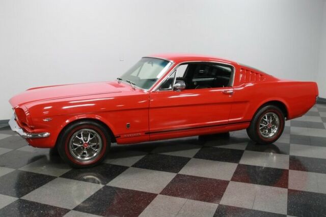 Ford Mustang 1965 image number 30