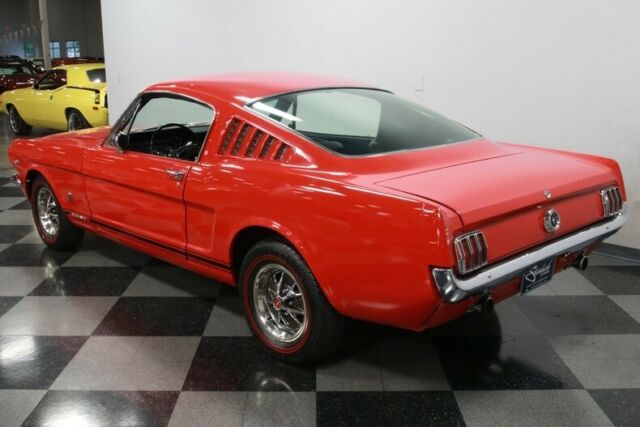 Ford Mustang 1965 image number 33