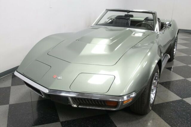 Chevrolet Corvette 1972 image number 20