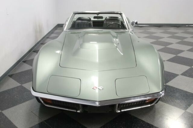 Chevrolet Corvette 1972 image number 21