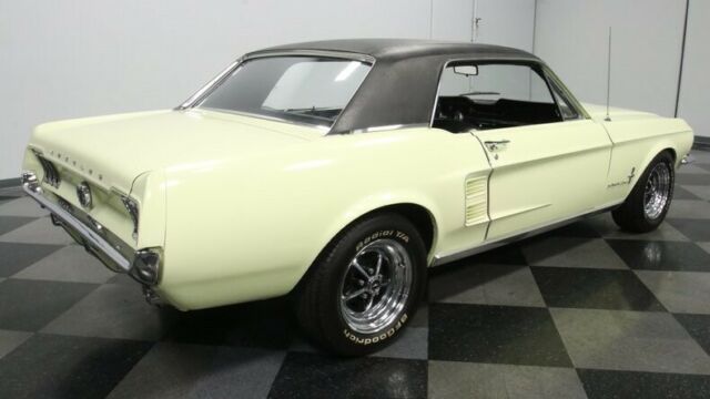 Ford Mustang 1967 image number 14